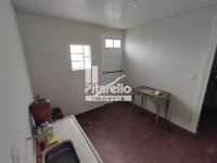 Casa no centro com garagem