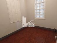 Casa no centro com garagem