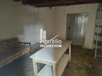 Casa no centro com garagem