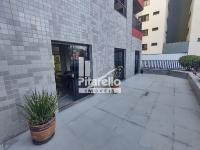 Apartamento alto padrão no centro