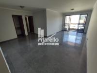 Apartamento alto padrão no centro