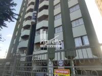 Apartamento no Centro com duas vagas