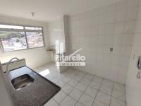 Apartamento - Condomínio Adelaide