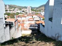 Terreno á venda no Jardim Itália