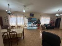 Casa com Espaço Comercial para Buffet e Eventos