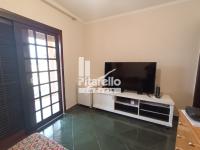 Casa em Bairro