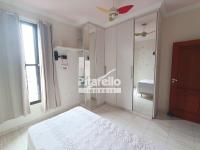 Casa com área Comercial e Terreno