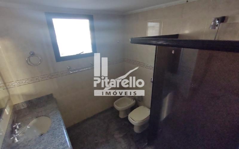 Apartamento alto padrão no centro