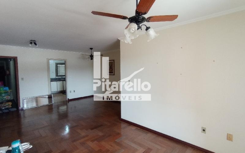 Apartamento  - Centro