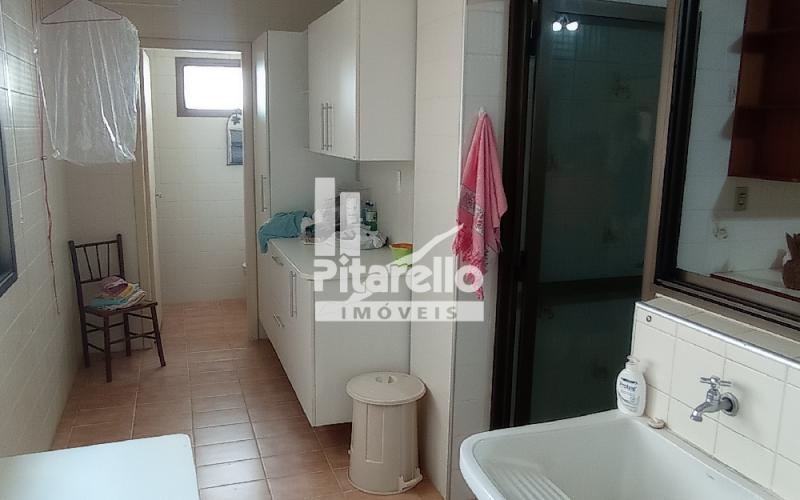 Apartamento  - Centro