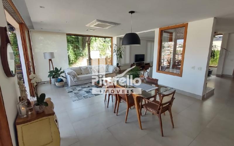 Casa Condominio Loureiro