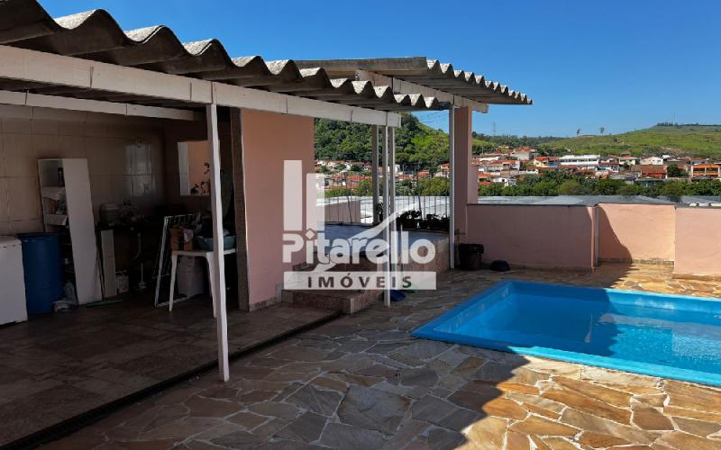 CASA Á VENDA NO JARDIM FIGUEIRA