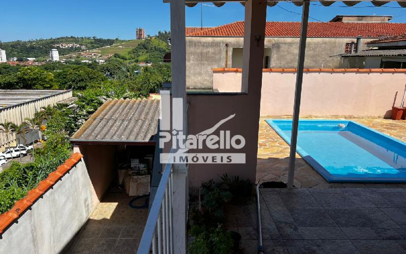 CASA Á VENDA NO JARDIM FIGUEIRA