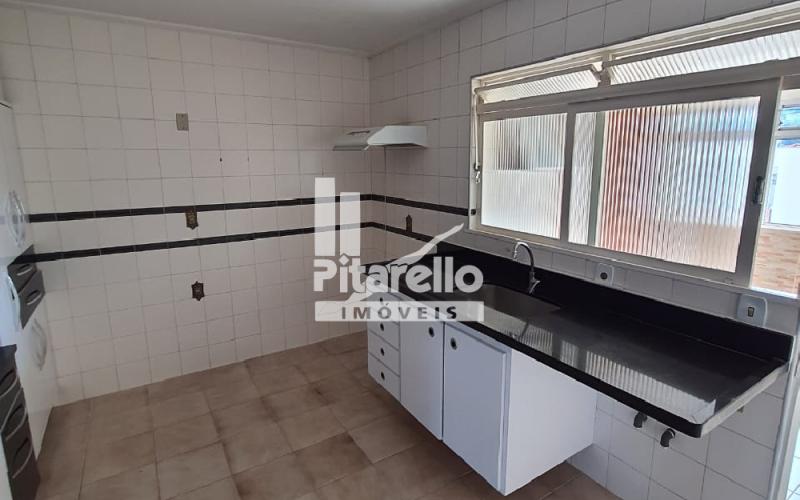 Apartamento no Centro com duas vagas