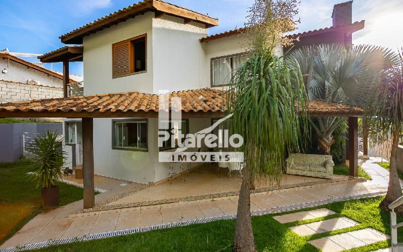 Casa em Condomínio Alto Padrão