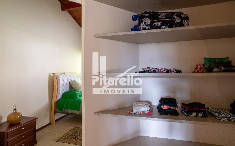 Casa em Condomínio Alto Padrão