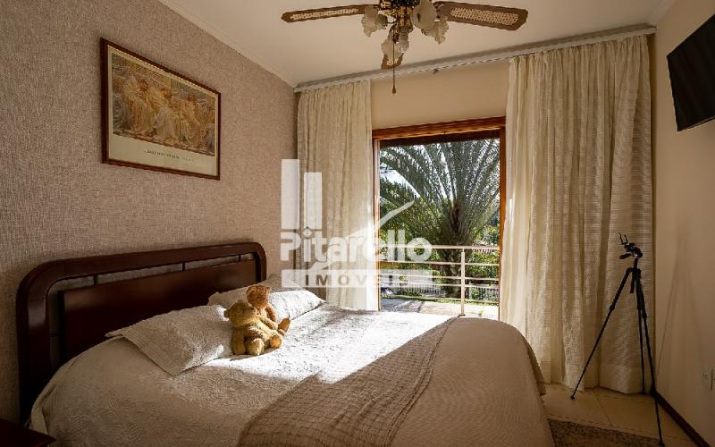 Casa em Condomínio Alto Padrão