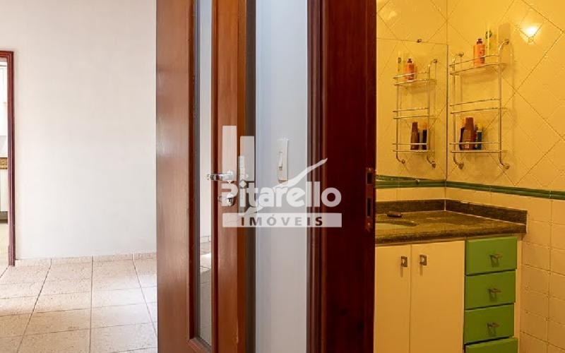 Casa em Condomínio Alto Padrão