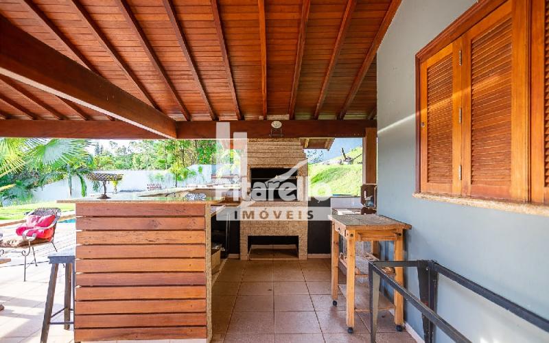 Casa em Condomínio Alto Padrão