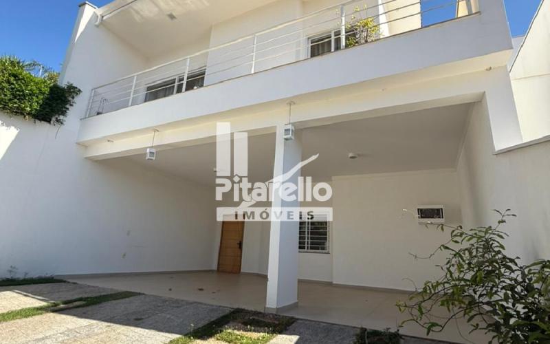 Casa em Condomínio Alto Padrão