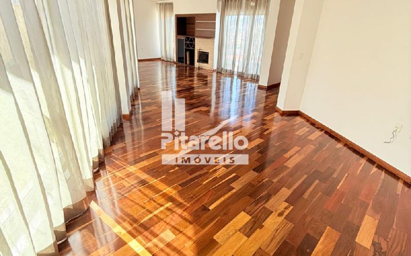 Casa em Condomínio Alto Padrão