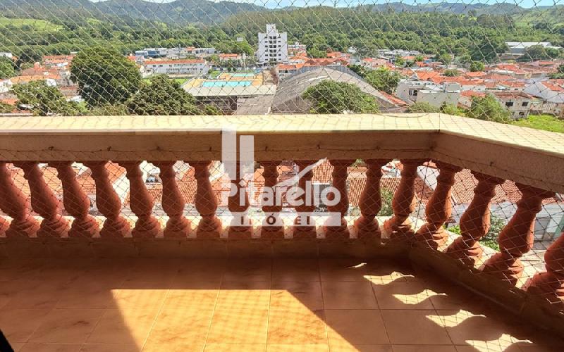 Apartamento Ed. Flor da Montanha