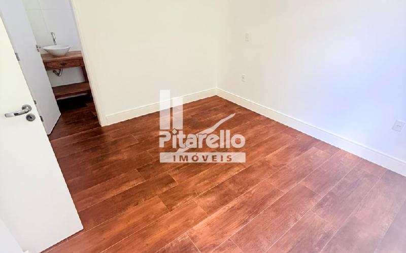 Casa - Condomínio Alto Padrão