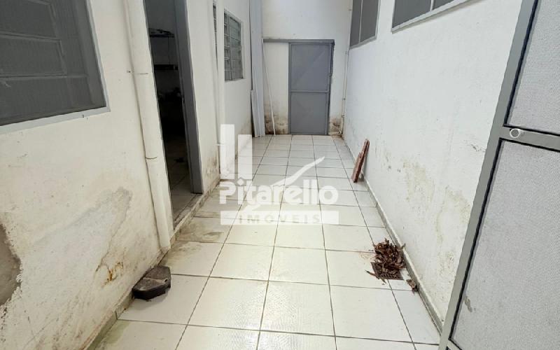 Barracão - Moreirinha