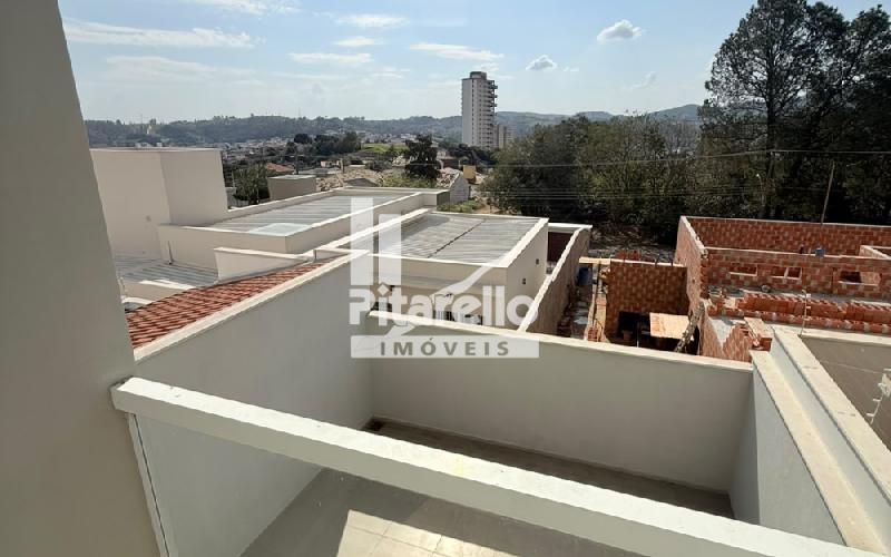 Casa em condomínio