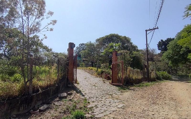 Chácara Condomínio Monte Castelo