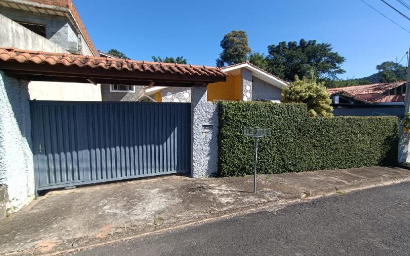 Casa no Girardelli em Monte Alegre do Sul