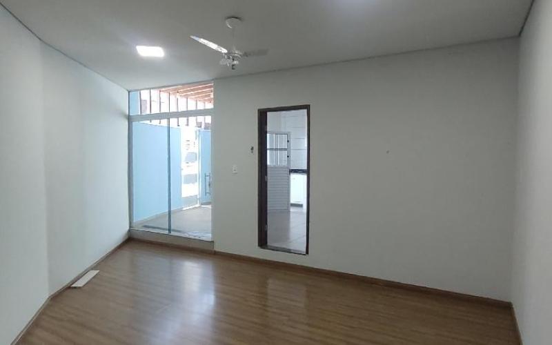 Casa - Jardim Modelo